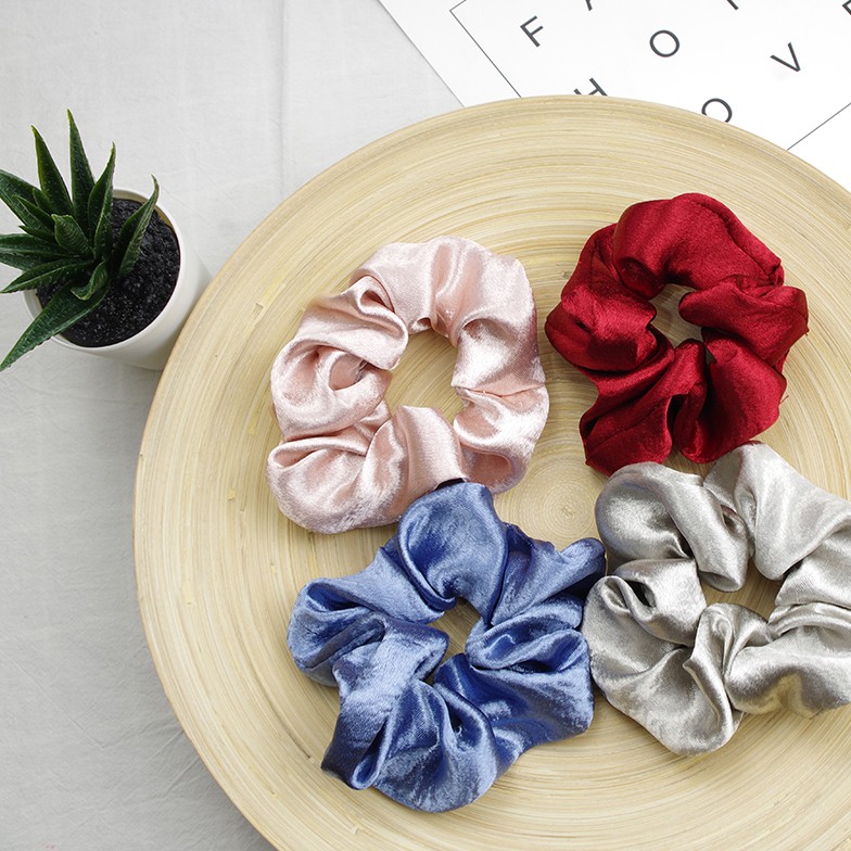 DÂY CỘT TÓC VẢI SCRUNCHIES SATIN MỜ HOT TREND, chất liệu satin mờ PK213