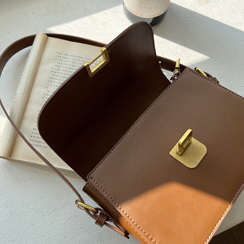 (Có sẵn Đen/Nâu) Túi da trơn đẹp đeo chéo đeo vai phong cách đơn giản basic khoá cài sang trọng