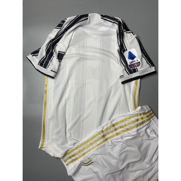 Set bộ quần áo bóng đá hàng nhập thái clb juventus màu trắng