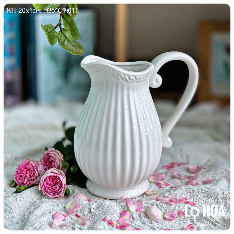 Bình hoa gốm sứ phong cách Bắc Âu. (BNKSU001401T)