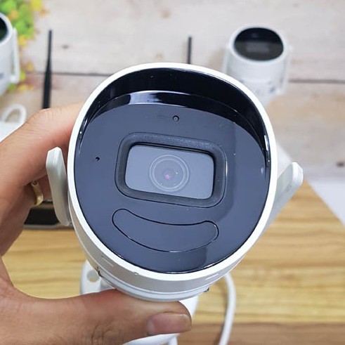 Bộ KIT Camera WiFi HIKVISION NK42W0H - 1 Đầu 4 Camera 5 Nguồn Adapter 1 Dây HDMI - Hàng Chính Hãng