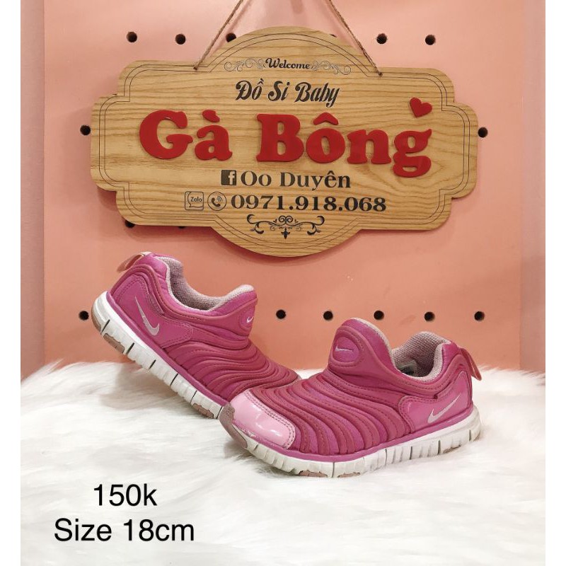 Giày thể thao sâu si Nike bé gái size 29.5