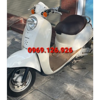 xe máy 50cc scoopy màu trắng sữa