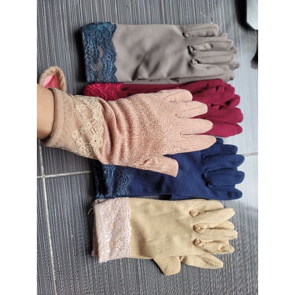 Găng tay đi nắng thời trang nữ, vải poly 2 lớp dày dặn có trang trí ren màu đẹp, thích hợp mọi lứa tuổi