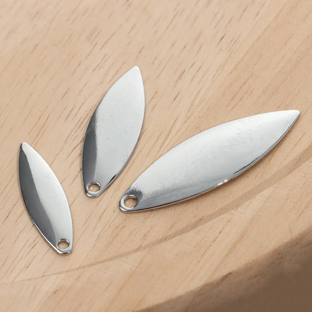 SUYO Bộ 20 Mồi Câu Cá Rung Động Cơ Xoay
