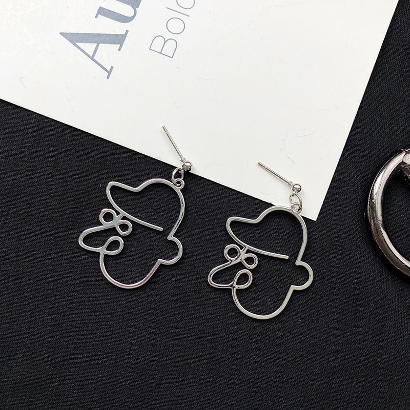 Đôi khuyên tai kim loại kiểu dáng mặt cười/ bàn tay độc đáo thời trang