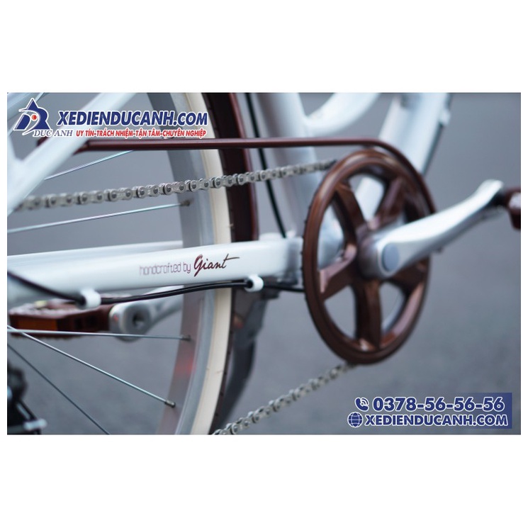 Xe đạp đường phố Touring Momentum Ineed Latte 26 – 2021