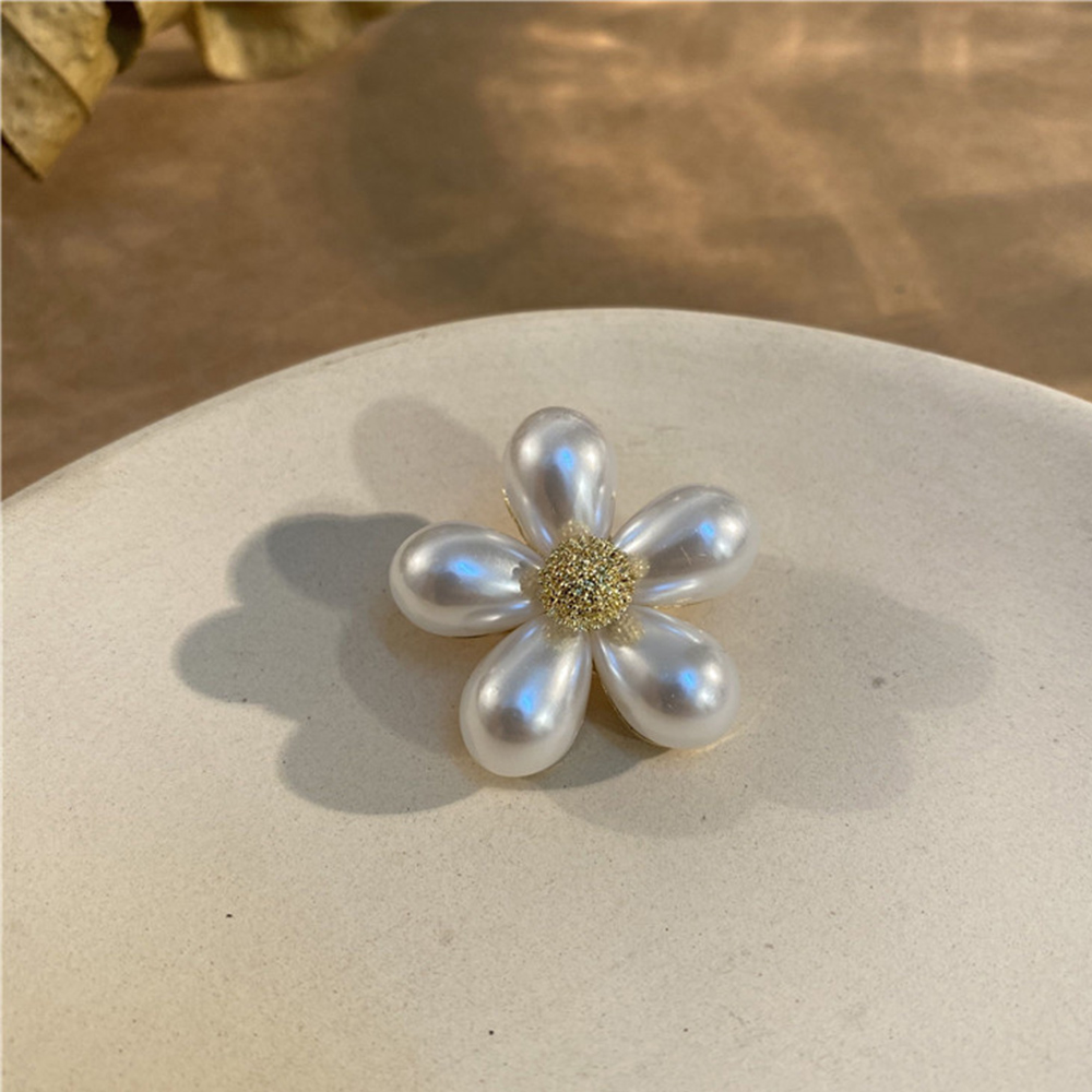 Cài áo hình nơ gắn ngọc trai thời trang