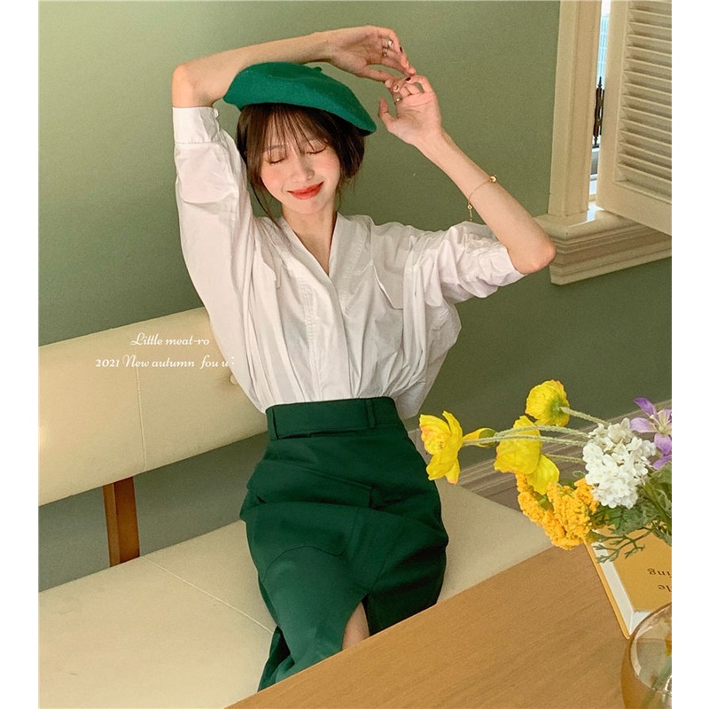 Set áo sơ mi trắng dài tay và chân váy phong cách retro Hàn Quốc