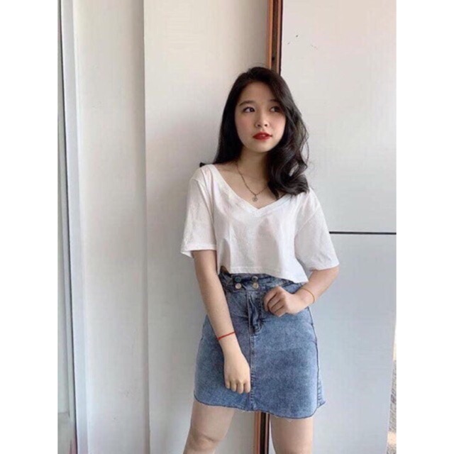 ÁO THUN CROPTOP CỔ V (chất đẹp) | BigBuy360 - bigbuy360.vn