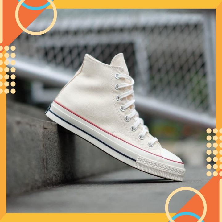 Giày đen trắng cao thấp cho nam nữ