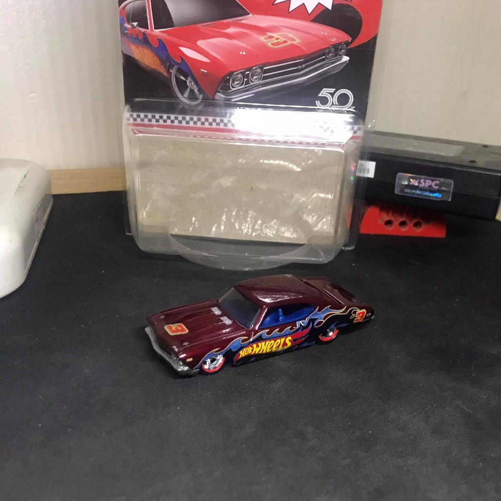 Xe Hot Wheels 2018 Collector Edition 50th '69 Chevelle SS 396, bánh cao su mới 99% (Hàng cực hiếm giới hạn)