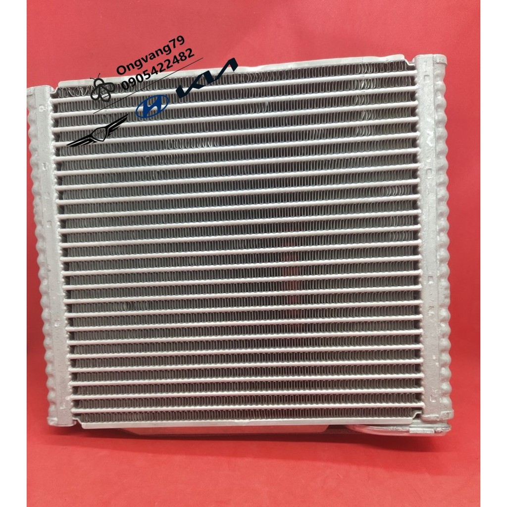 Két giàn lạnh phía sau xe Hyundai Solati - Ms: 9921459010