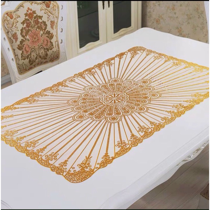 Khăn Trải Bàn Hoa Văn Ren Vàng Dập Nổi  Kích Thước 120 x 60cm, Giao Hoa Văn Ngẫu Nhiên