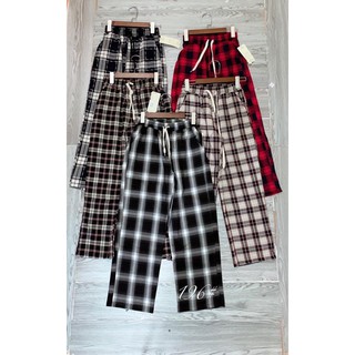 Quần kẻ caro đỏ