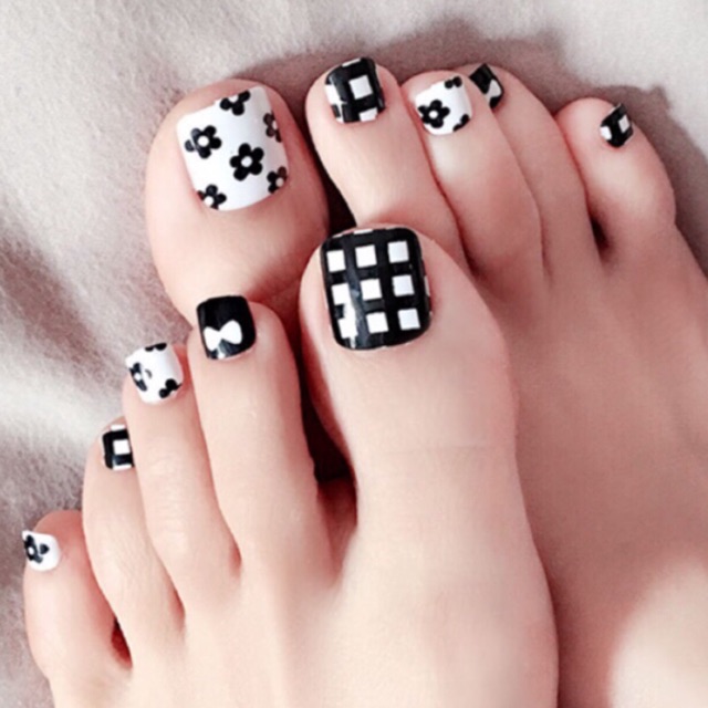 bộ 24 móng chân giả kèm keo