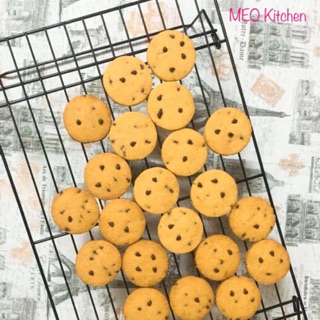 Cookies hạnh nhân, trà xanh
