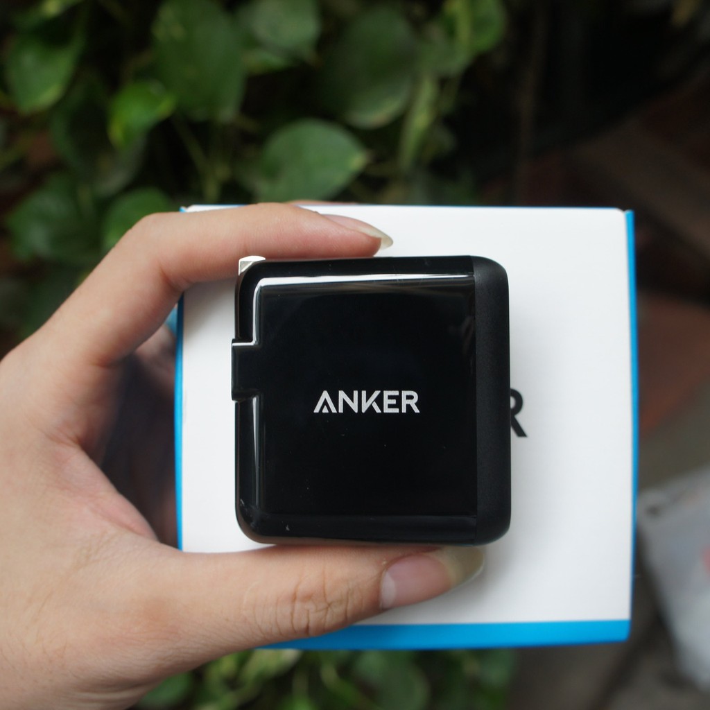 Sạc Anker 18W PowerIQ hỗ trợ sạc nhanh Quick Charge 3.0 A2013 ( Hàng Chính hãng No Box mới 100% )