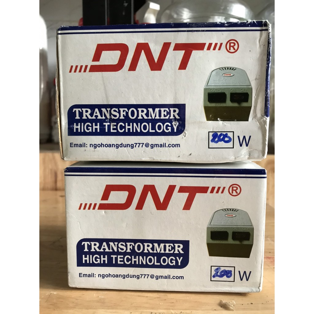 Biến áp 220V ra 110V DNT Công suất 200W