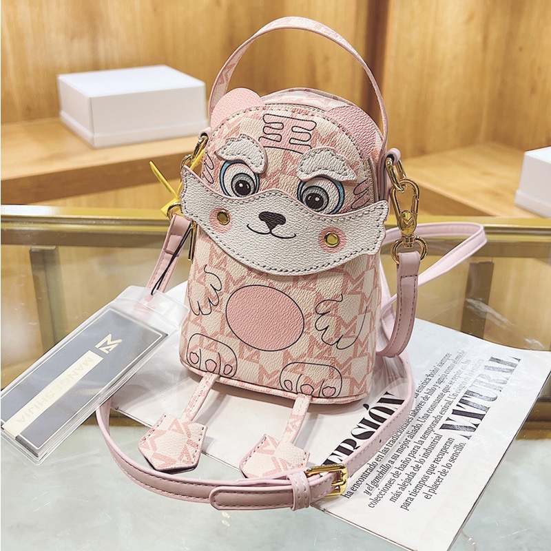 Túi Đeo Chéo Hình Búp Bê Dễ Thương Thời Trang 2022
