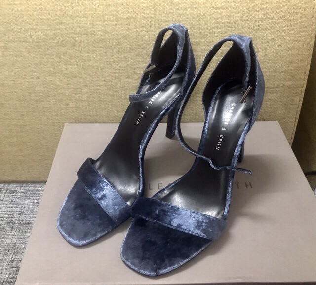 Thanh lý sandal CnK