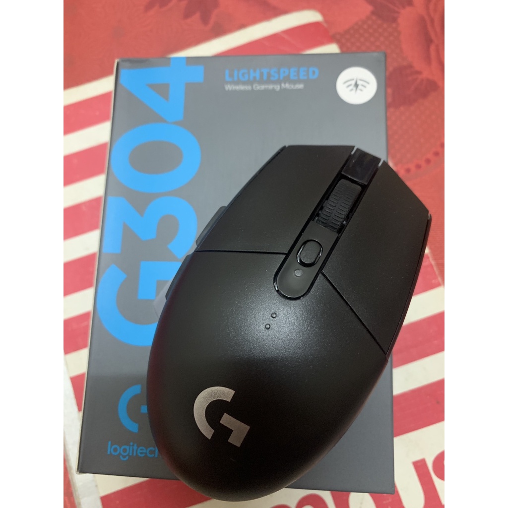 Chuột game không dây Logitech G304 Lightspeed