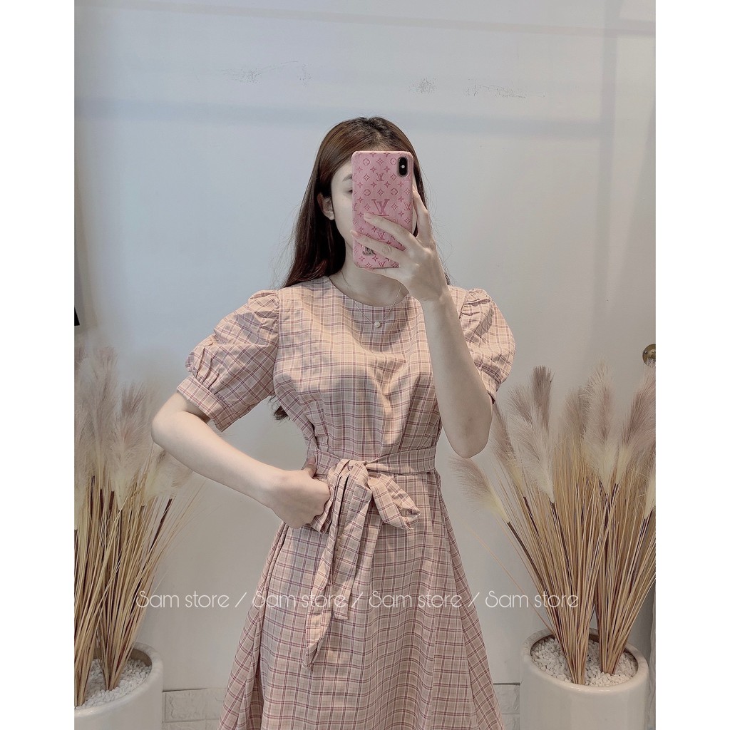 Đầm dáng xòe kẻ sọc