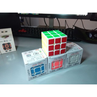 Combo 2 rubik 3x3 - Trắng