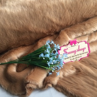 Thảm lông thú màu vàng bò mới