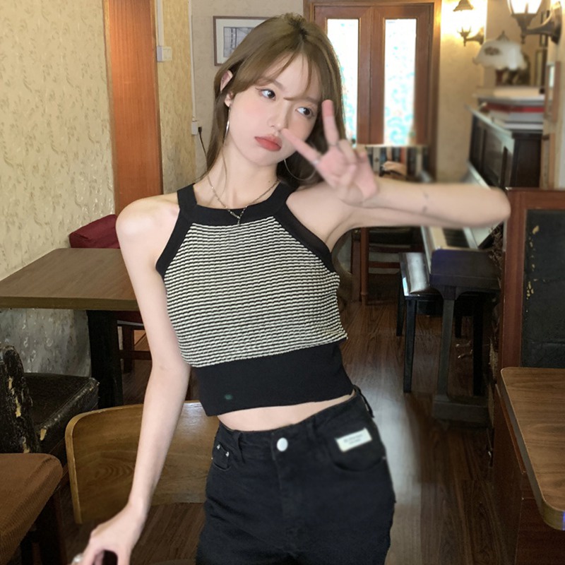 Áo Tank Top Dệt Kim Hoạ Tiết Kẻ Sọc Thiết Kế Ôm Sát Tôn Dáng