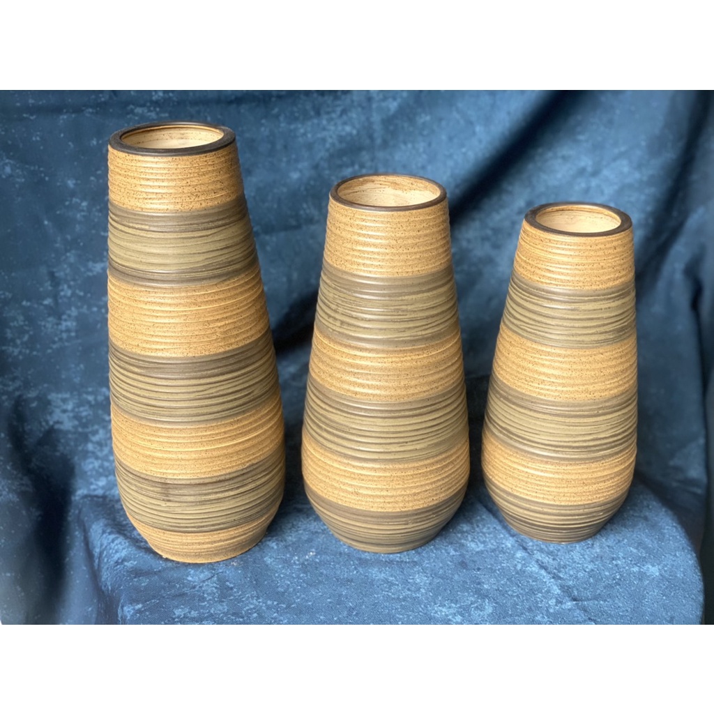 Bình hoa gốm sứ cao trên 30cm dáng Búp Sen, lọ gốm sứ Bát Tràng, phong cách mộc mạc dùng cắm sen, các loại hoa dáng cao