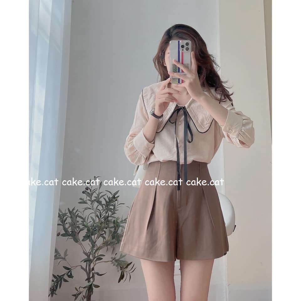 Áo Sơ Mi Cổ Sen Dây Nơ Đen Đũi Xước