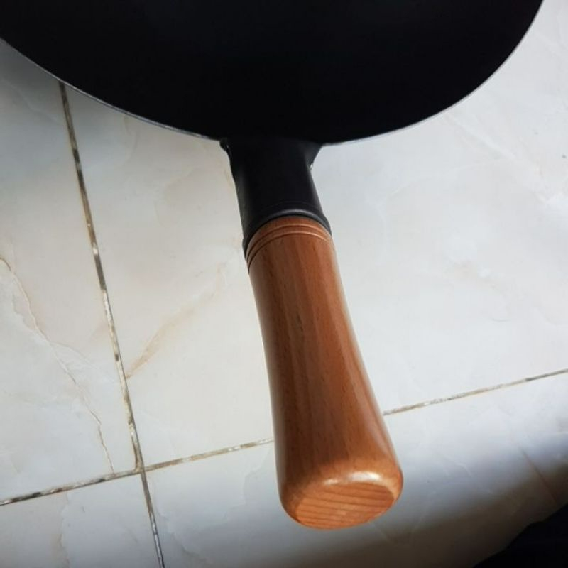 Chảo thép tay cầm gỗ cao cấp
