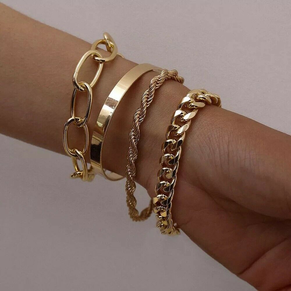 Set 4 Vòng Tay Thời Trang Cá Tính Dành Cho Cả Nam Và Nữ