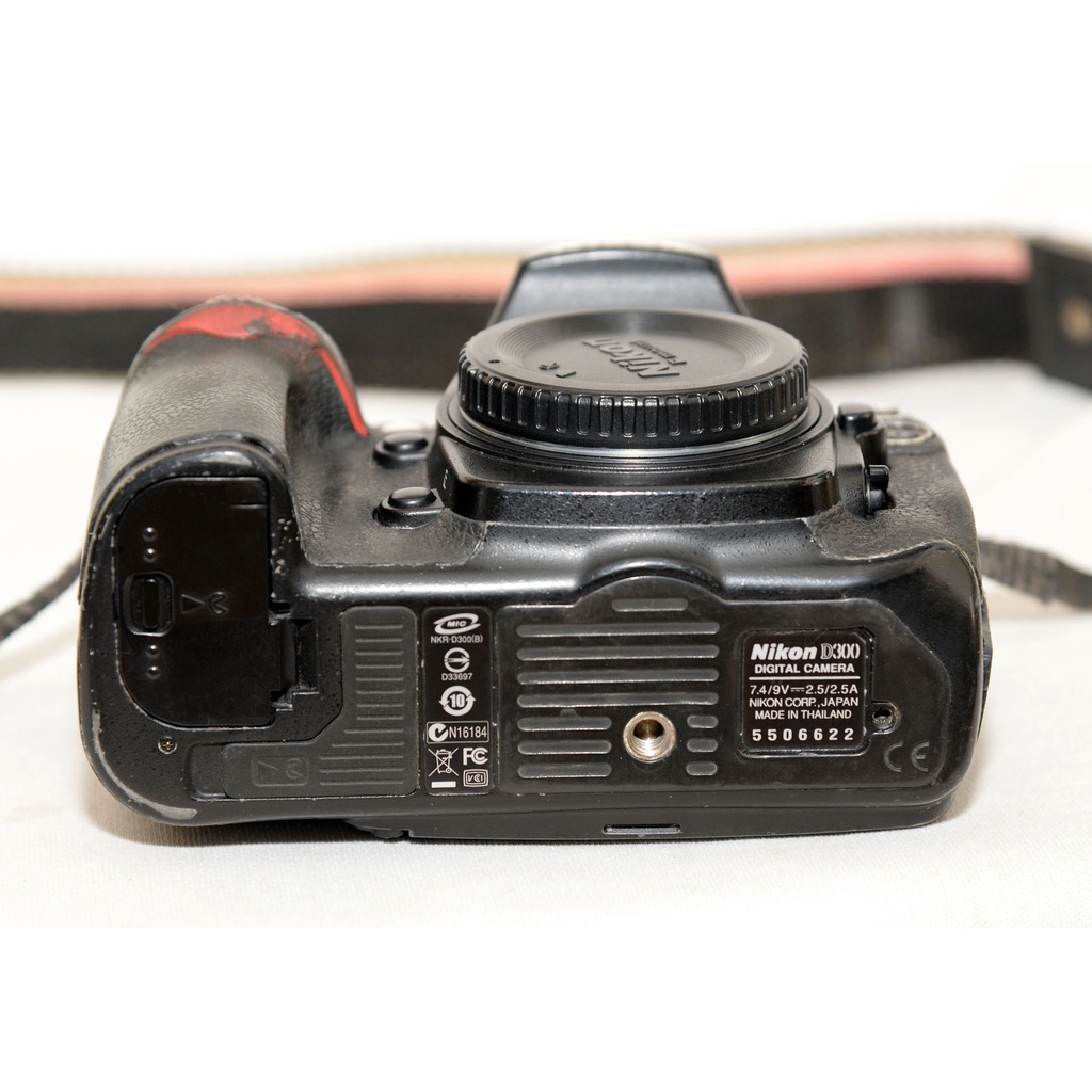 Máy ảnh NIKON D-300 | BigBuy360 - bigbuy360.vn