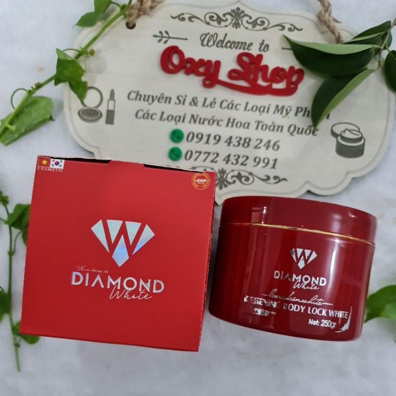 KEM BODY PHẤN TƯƠI DƯỠNG TRẮNG DA DIAMOND WHITE NGỌC TRINH Mẫu Mơid 250GR CHÍNH HÃNG