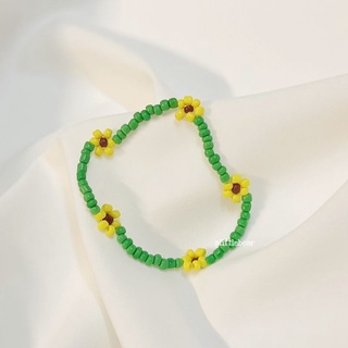 Vòng tay hạt cườm handmade hoa cúc Daisy