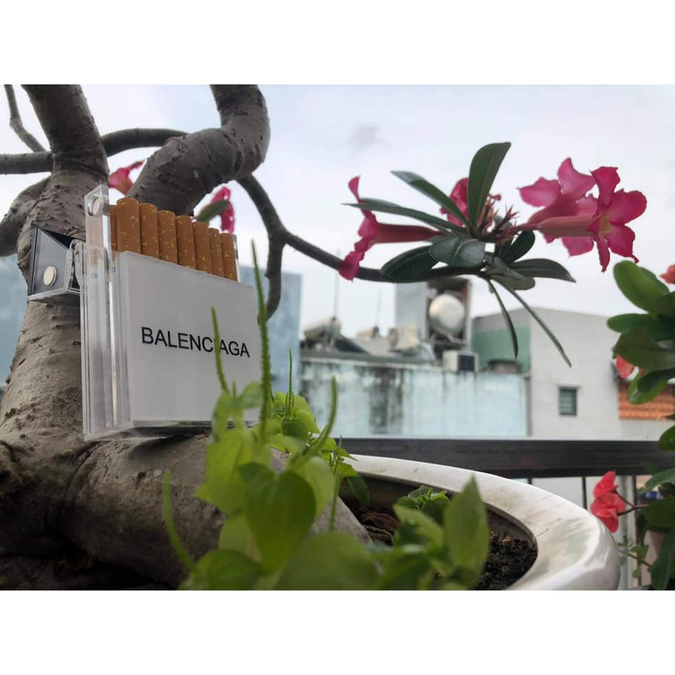 Hộp acrylic đựng thuốc lá/ điếu thuốc cao cấp