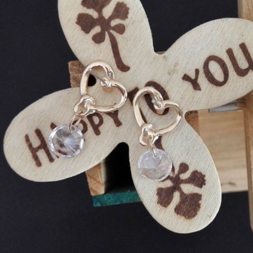 Hoa tai hình trái tim đính đá zircon thời trang cho nữ