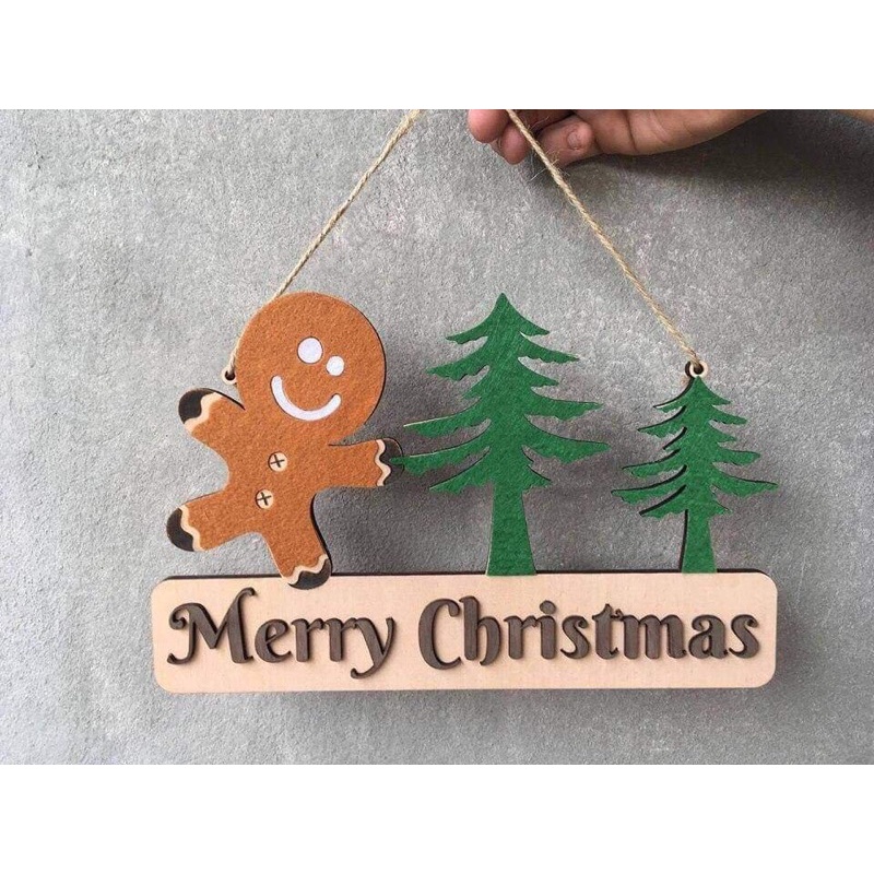 Bảng gỗ merry christmas cây thông và con vật xinh xắn kích thước 25cm tặng móc dán trang trí mùa giáng sinh
