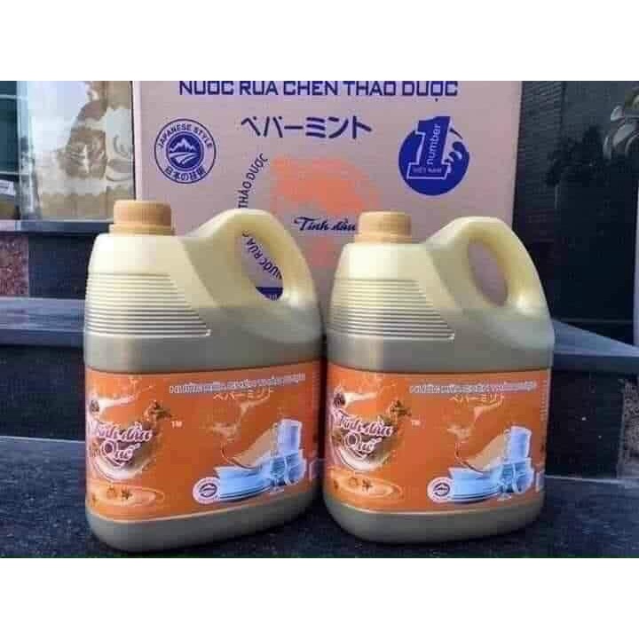 Nước Rửa Chén Thảo Dược Sử Dụng Nhiều Thành Phần Gốc Dầu Dừa, Gốc Cọ, Tinh Dầu Quế Tự Nhiên