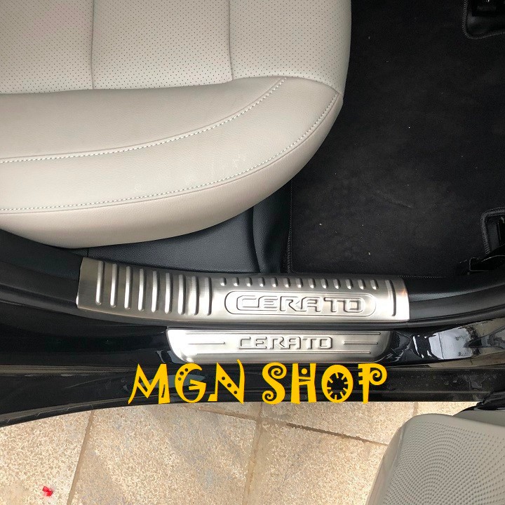 [Ốp bậc bước chân] [Kia Cerato 2019 - 2020] [bên trong - bên ngoài] inox