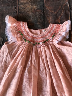 Đầm smock sỉ bé gái(size 9-12m tầm 7-9ky)