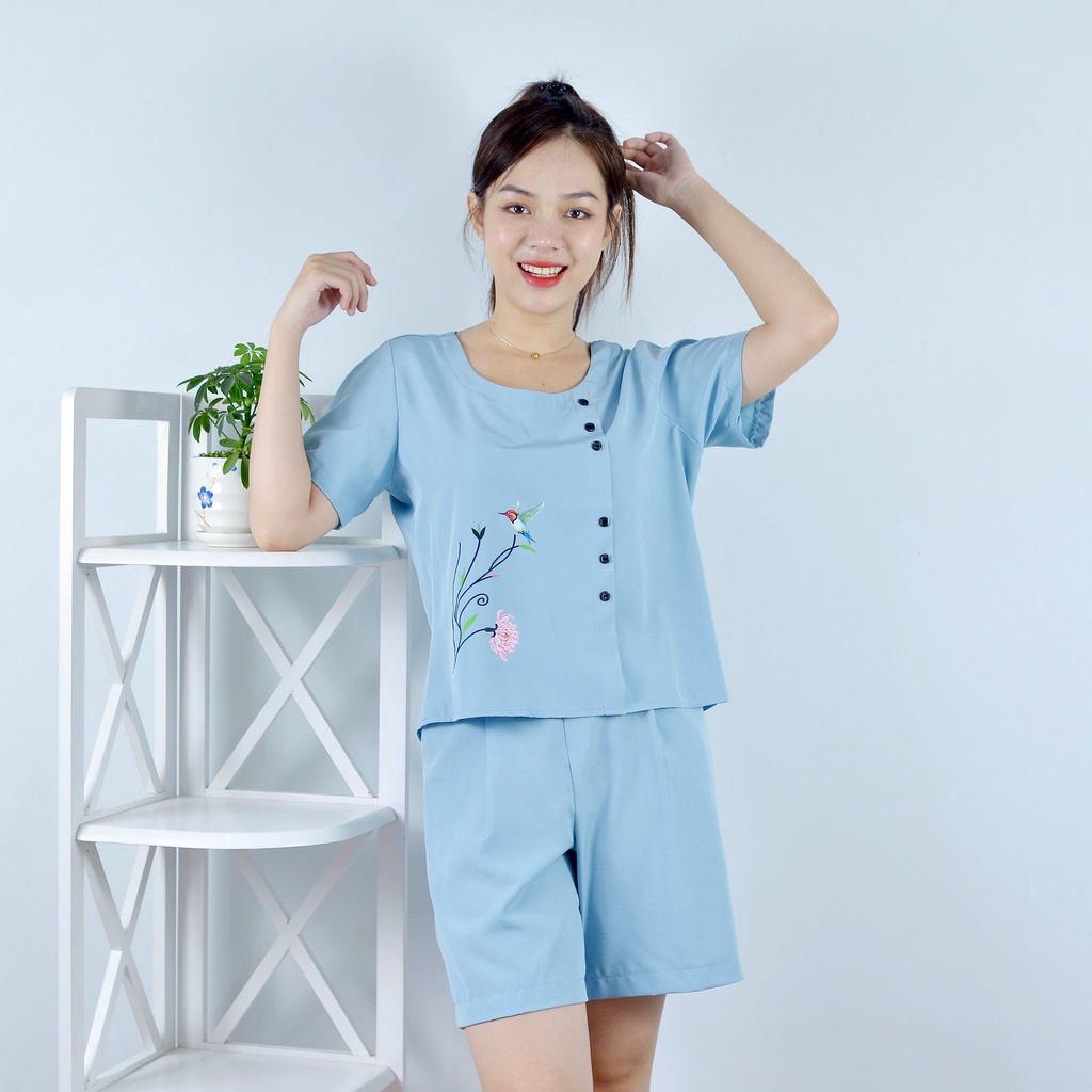Bộ đồ nữ MÀU XÁM XANH IN HOA THÚ ĐIỂM NHẤN HÀNG NÚT   - vải lụa cao cấp - Cực Kì Sang Chảnh - Qúy phái
