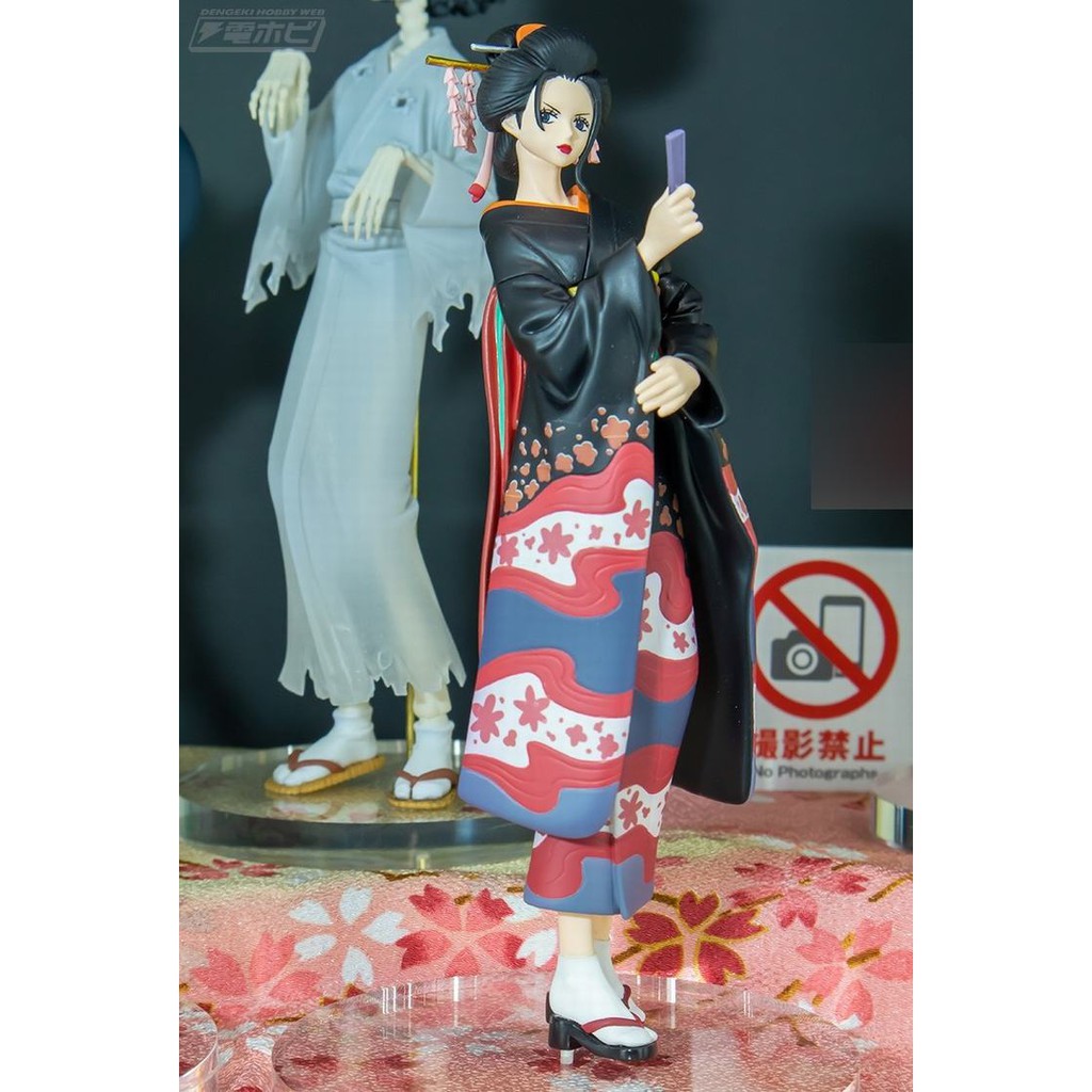 Mô hình One Piece chính hãng - Nico Robin Wano Dxf