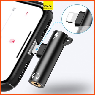 Đầu chuyển đổi Apple Lightning sang 3.5 mm và xạc chuẩn Lightning (Đen)