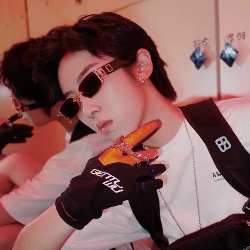 Kính thời trang cá tính nam nữ