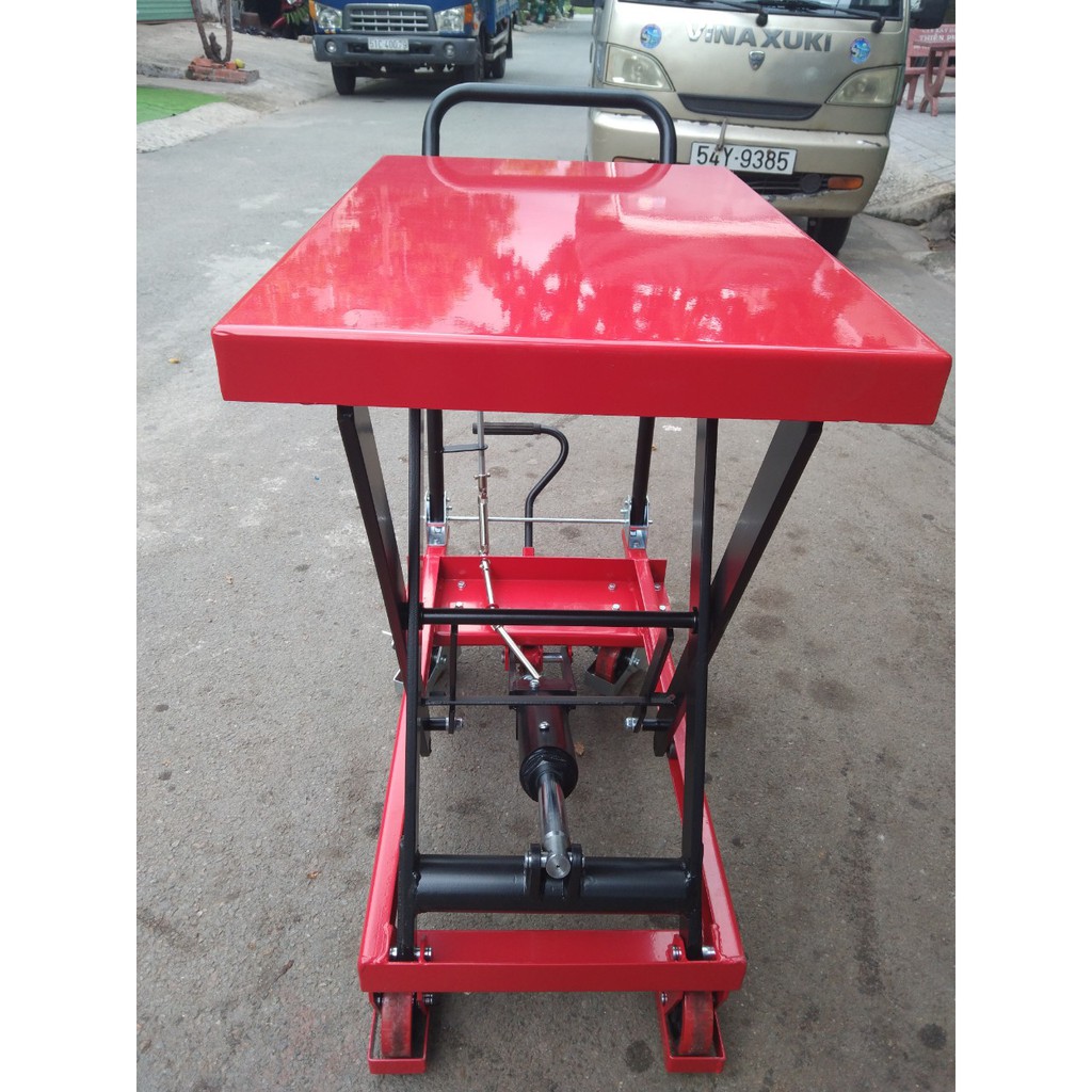 Xe nâng tay mặt bàn hiệu NoBlelift tải trọng 500kg