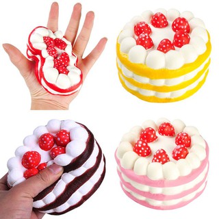Đồ chơi dẻo hình chiếc bánh kem dâu giúp giảm căng thẳng