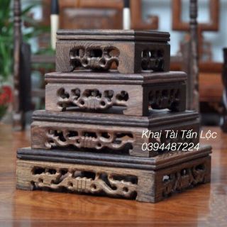 Đế gỗ  hay kệ gỗ để tượng trang trí